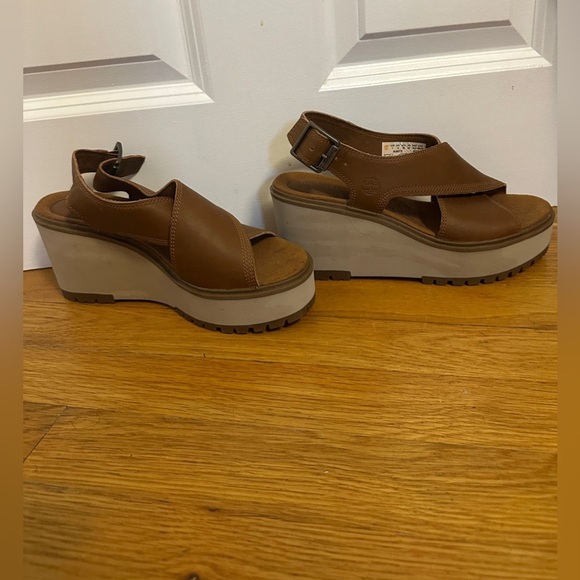 NEW TIMBERLAND BROWN LEATHER COMFORT WEDGE PLATFORM SANDALS SIZE 7 - Picture 9 of 11
